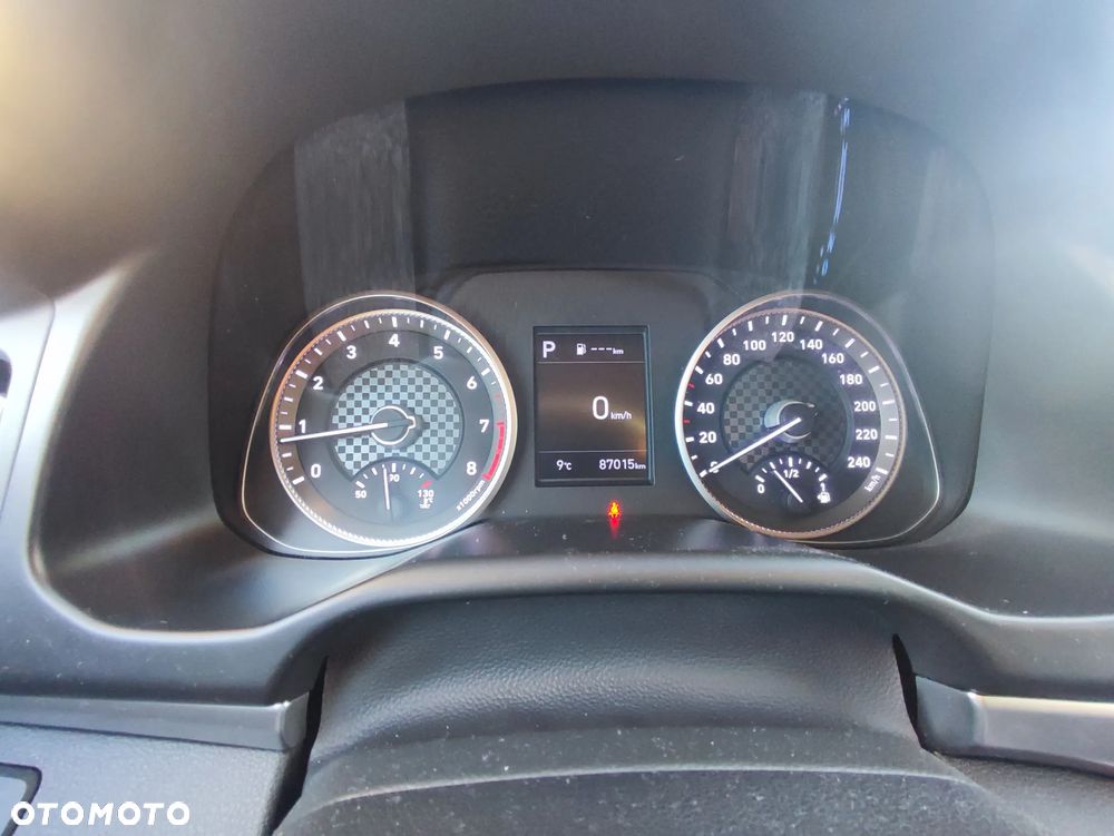 Hyundai Elantra 1.6 Style - 6