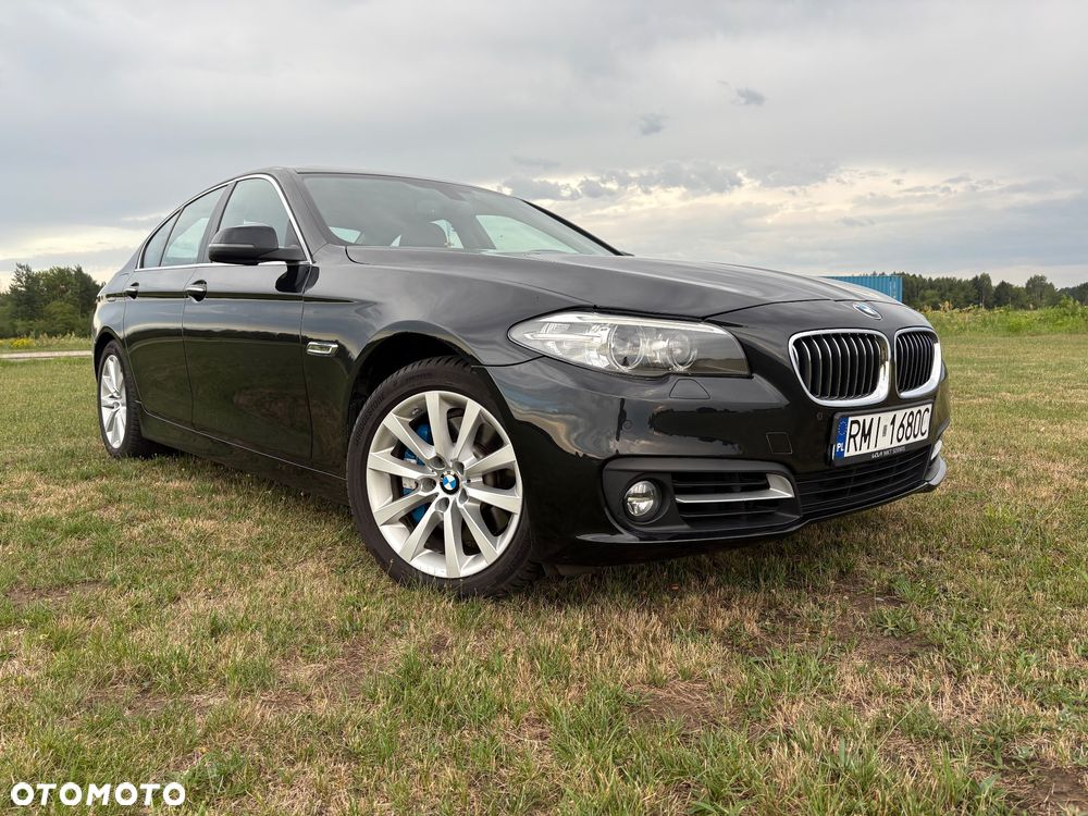 BMW Seria 5 535i xDrive Luxury Line - 11