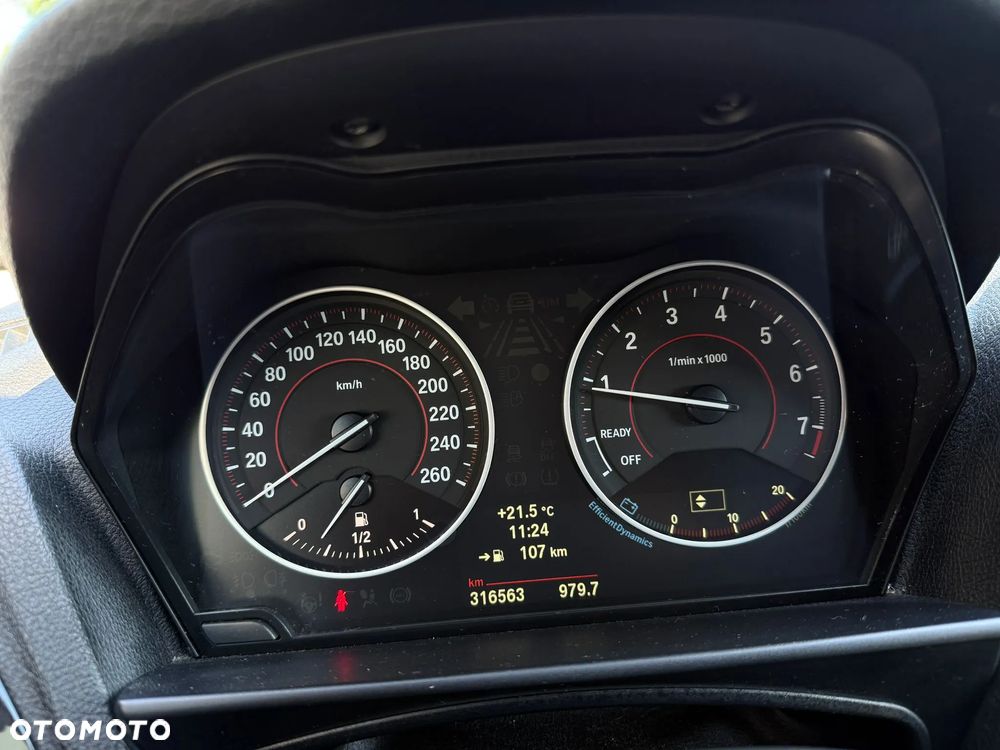 BMW Seria 1 - 26