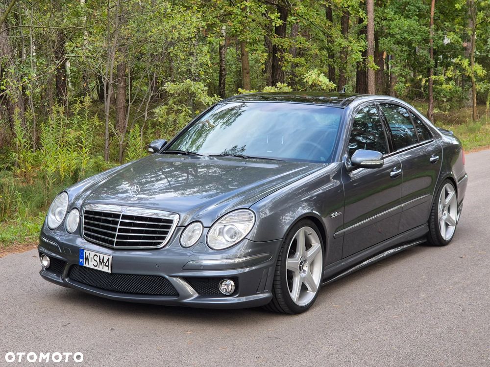 Mercedes-Benz Klasa E 63 AMG - 4