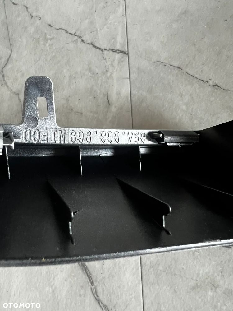 89A864241 89A971667C 89A863969N AUDI Q4 ETRON TUNEL ŚRODKOWY WYBIERAK CENA W OPISIE - 7
