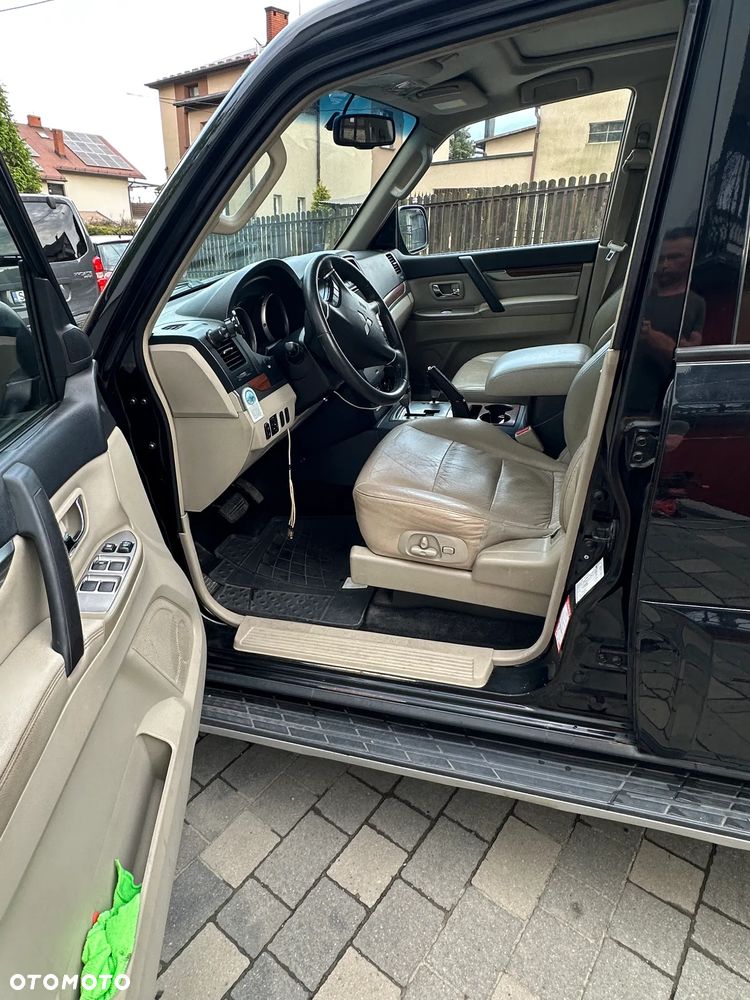 Mitsubishi Pajero 3.2 DID Instyle - 5