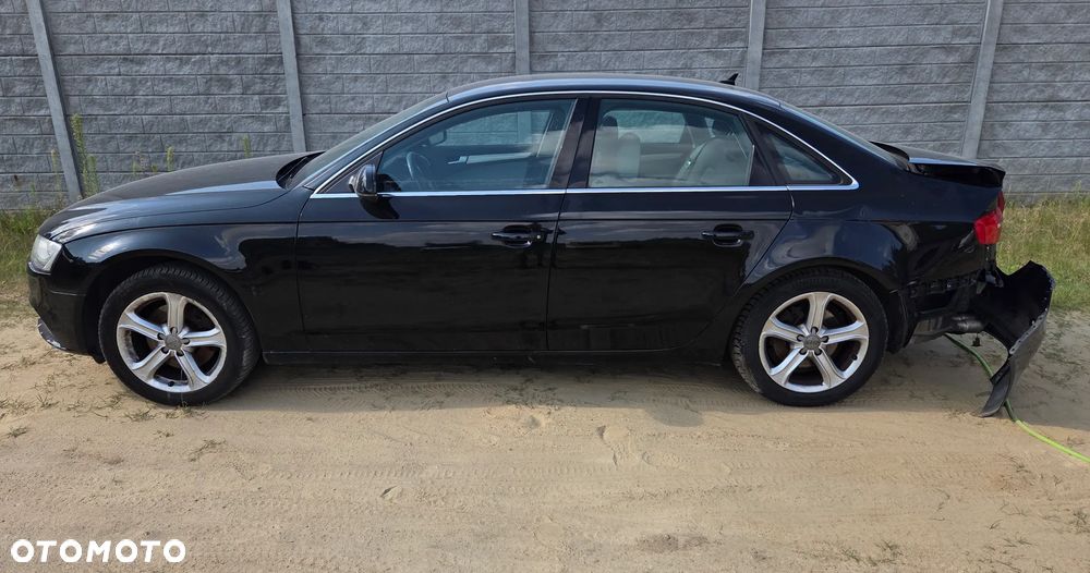 Audi A4 ver-2-0-tdi-dpf-multitronic-attraction - 2