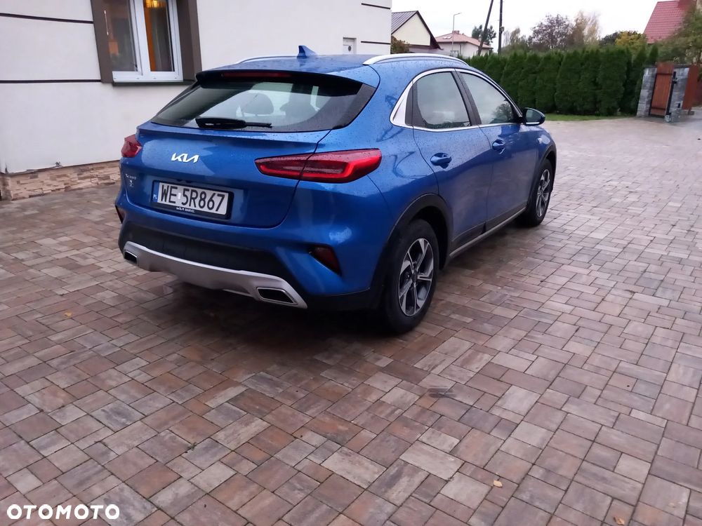 Kia XCeed 1.5 T-GDI M - 3