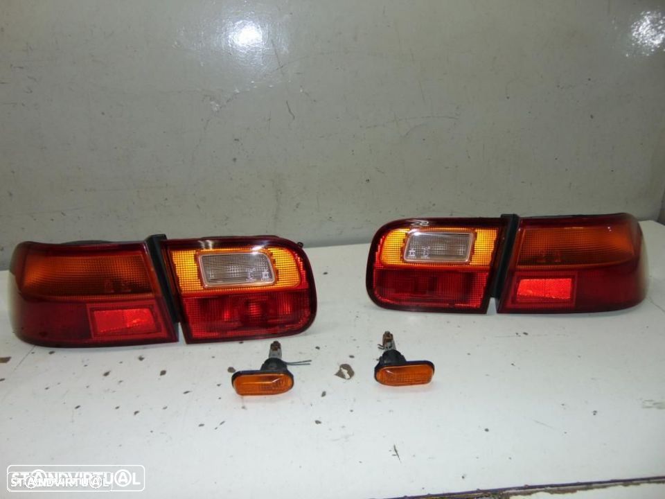 Honda Civic coupê 1993 farolins - 1