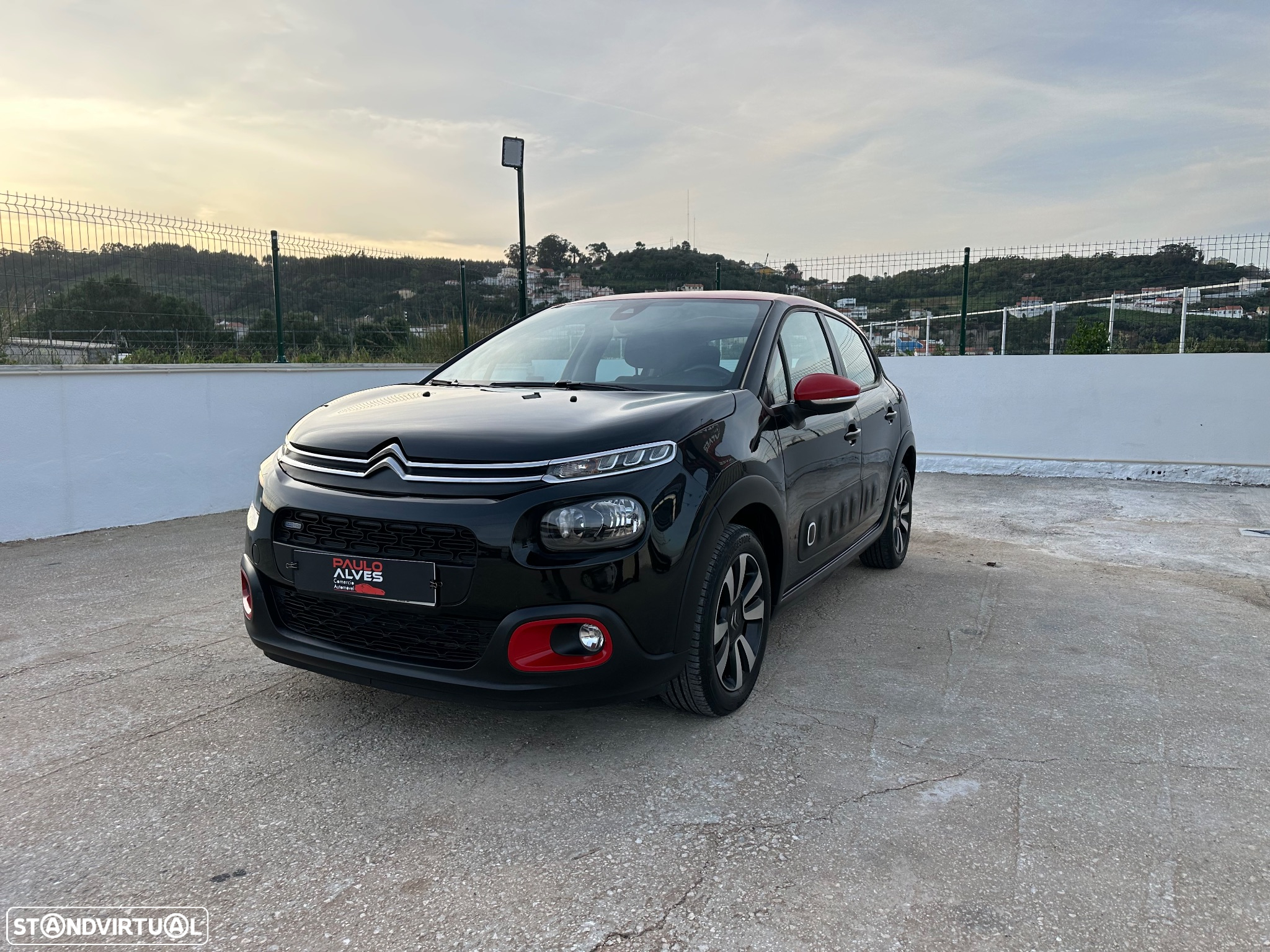 Citroën C3 1.2 PureTech Shine - 31