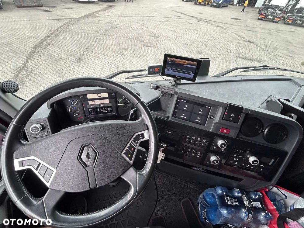 Renault T 480 - 12