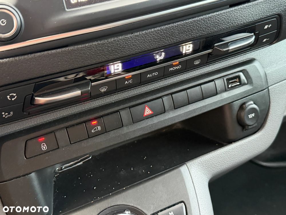 Opel VIVARO DŁUGI LONG AUTOMAT - 12