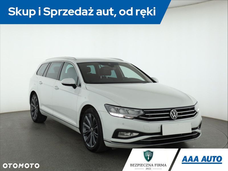 Volkswagen Passat Variant - 3