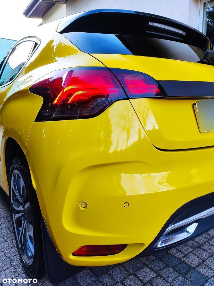 Citroën DS4 THP 200 SportChic - 23