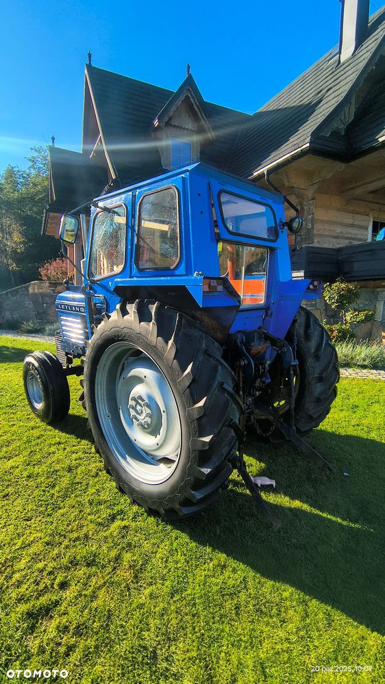 Inny Leyland Nuffield 384 - 7