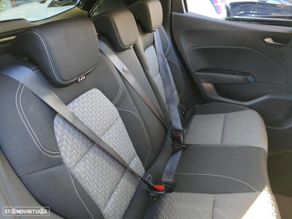 Renault Clio 1.0 TCe Evolution Bi-Fuel - 39