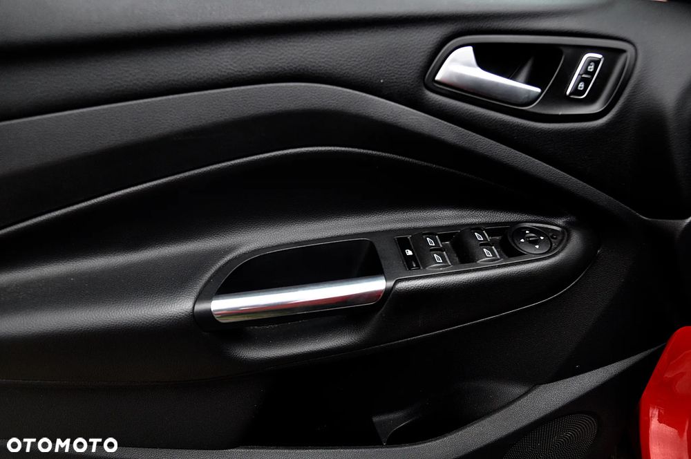 Ford Kuga 1.5 EcoBoost FWD Titanium ASS MMT6 - 18