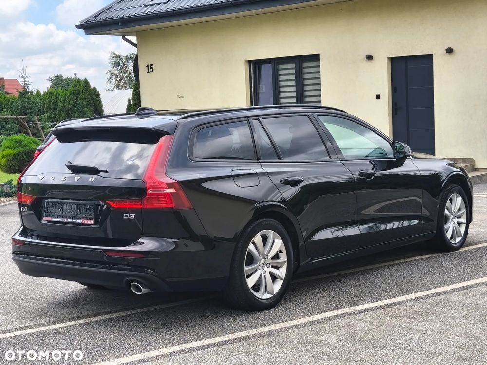 Volvo V60 D3 Momentum Core - 9