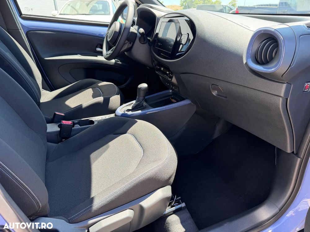 Toyota Aygo X 1.5l HEV 116CP Dynamic - 8