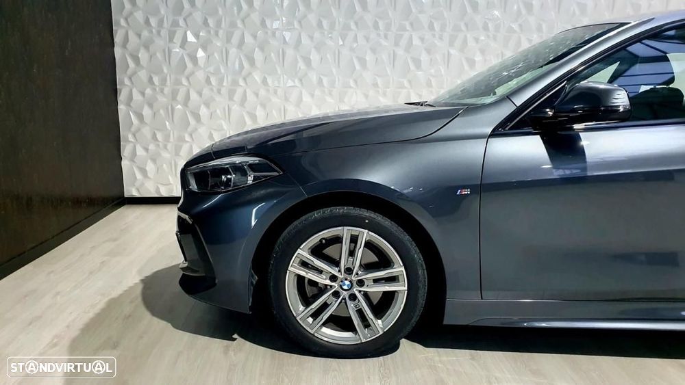 BMW 116 d Pack M - 11