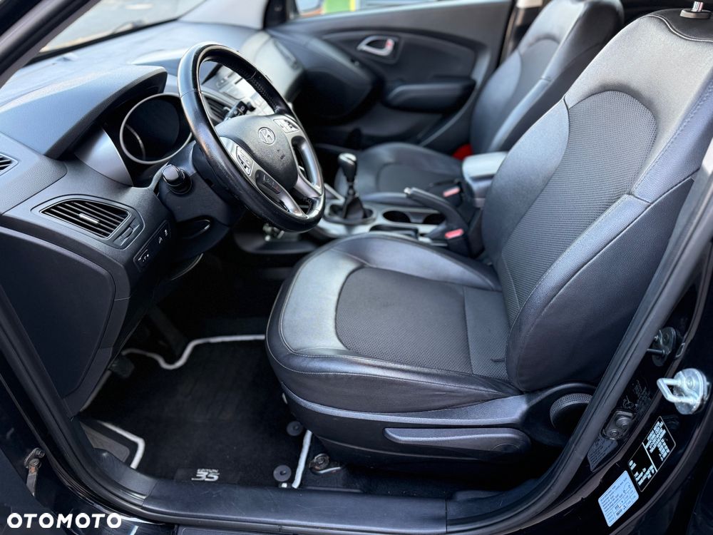 Hyundai ix35 1.6 2WD Fifa World Cup Edition - 14