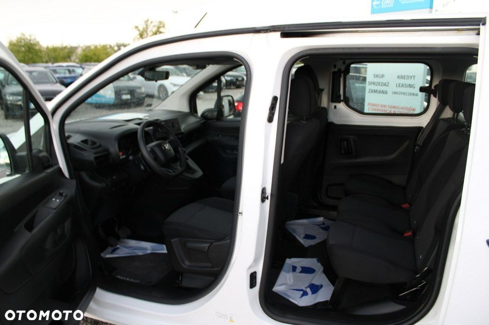 Toyota Proace City - 11