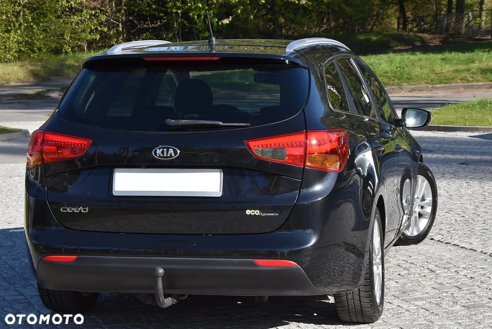 Kia Ceed - 6