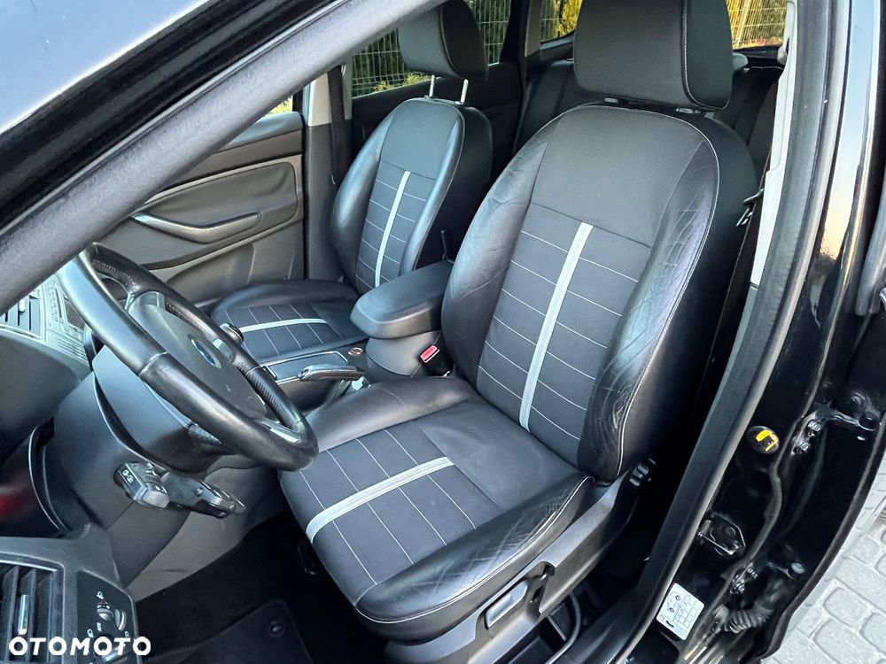 Ford Kuga - 14