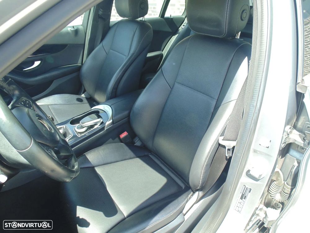 Mercedes-Benz C 180 BlueTEC Avantgarde - 23