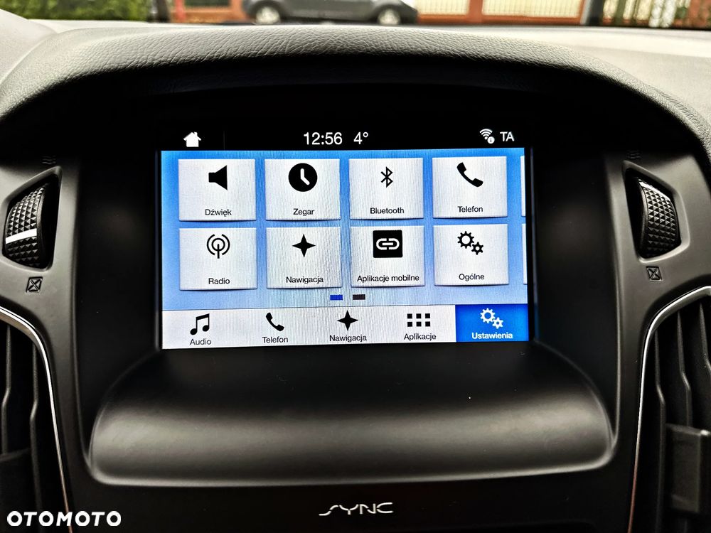 Ford Focus 1.0 EcoBoost Start-Stopp-System TITANIUM STYLE - 12