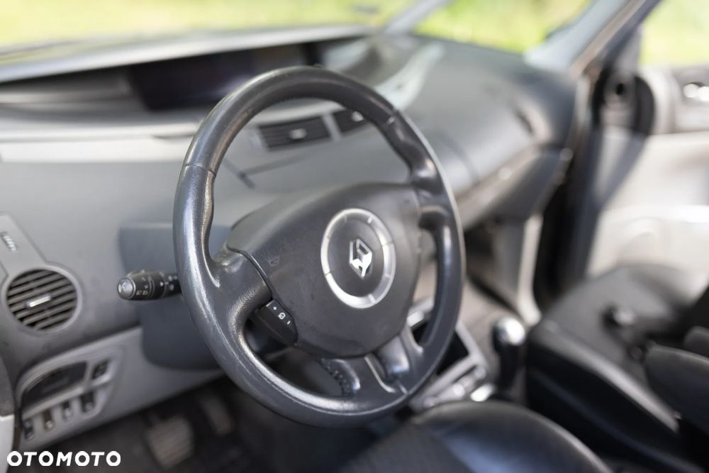 Renault Espace 2.0 Dynamique - 20