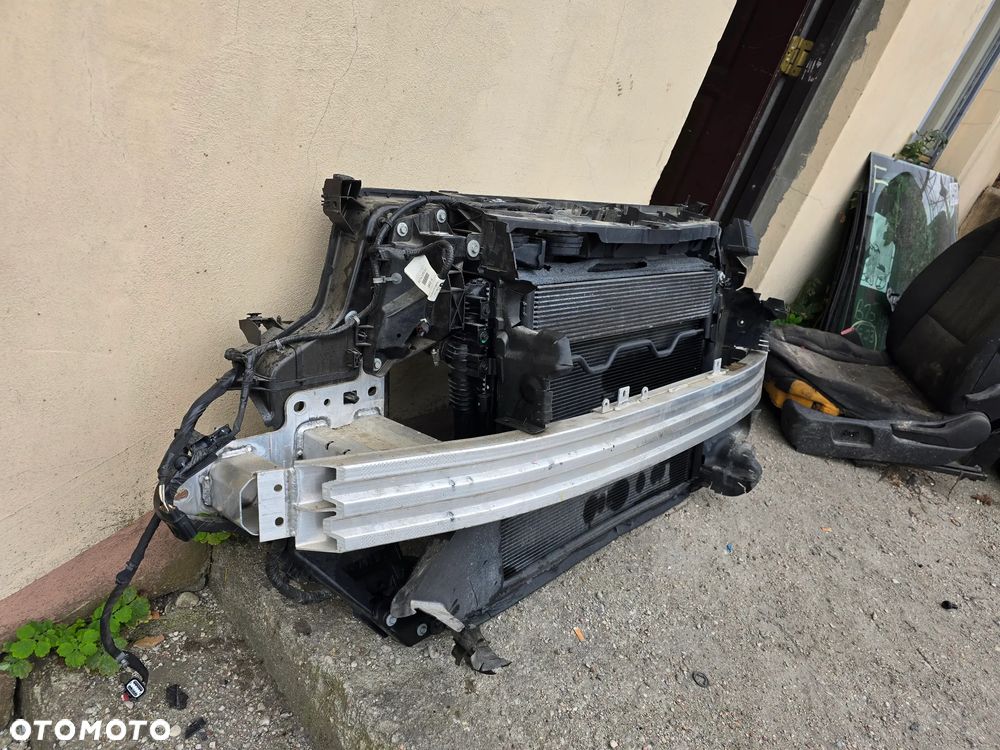 PAS PRZEDNI WZMOCNIENIE BELKA CHŁODNICE Chrysler Pacifica 3,6 17- - 3