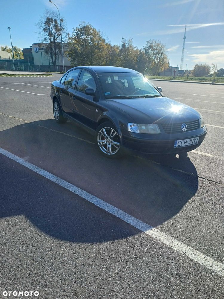 Volkswagen Passat - 3