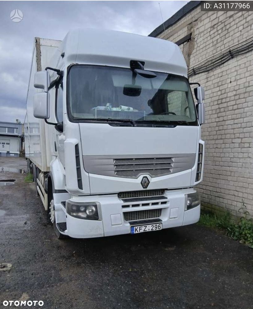 Renault Premium