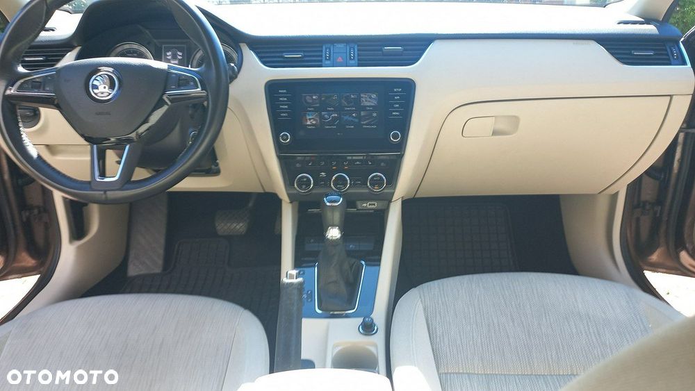 Skoda Octavia - 3