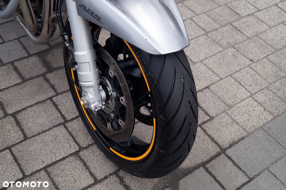 Suzuki Bandit - 13