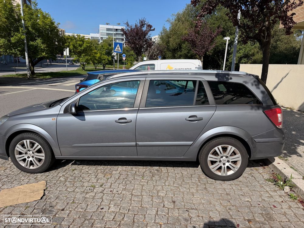 Opel Astra 1.3 CDTi Cosmo - 2