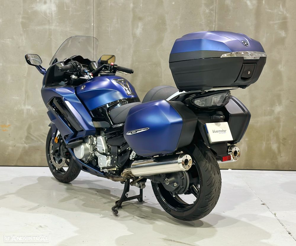 Yamaha FJR 1300 - 11