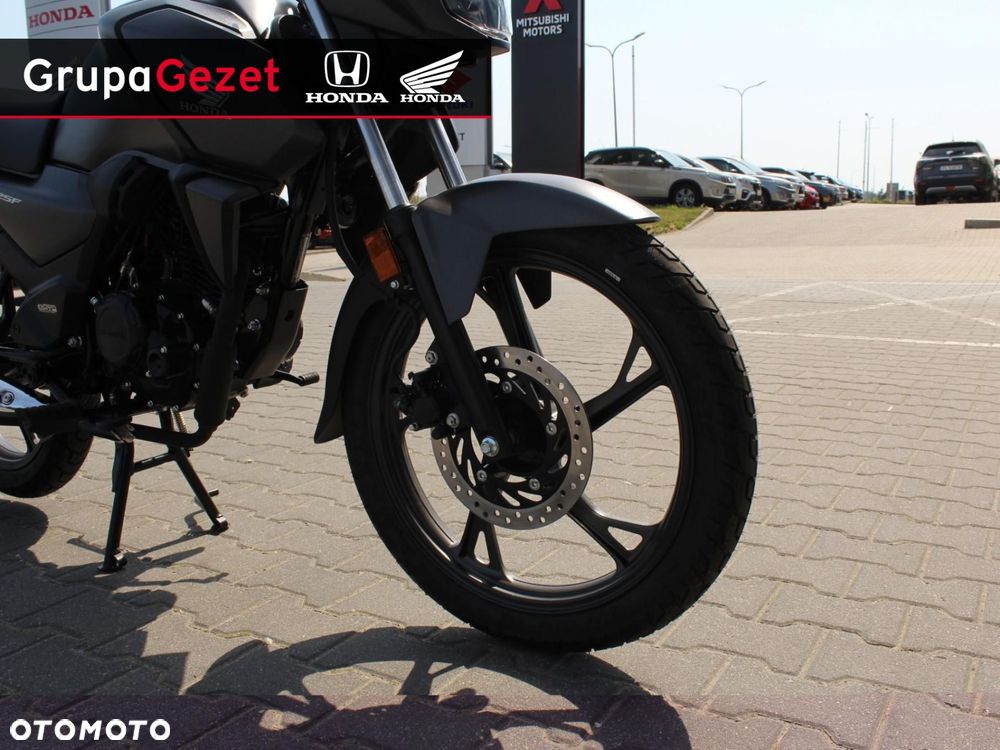 Honda CB - 11