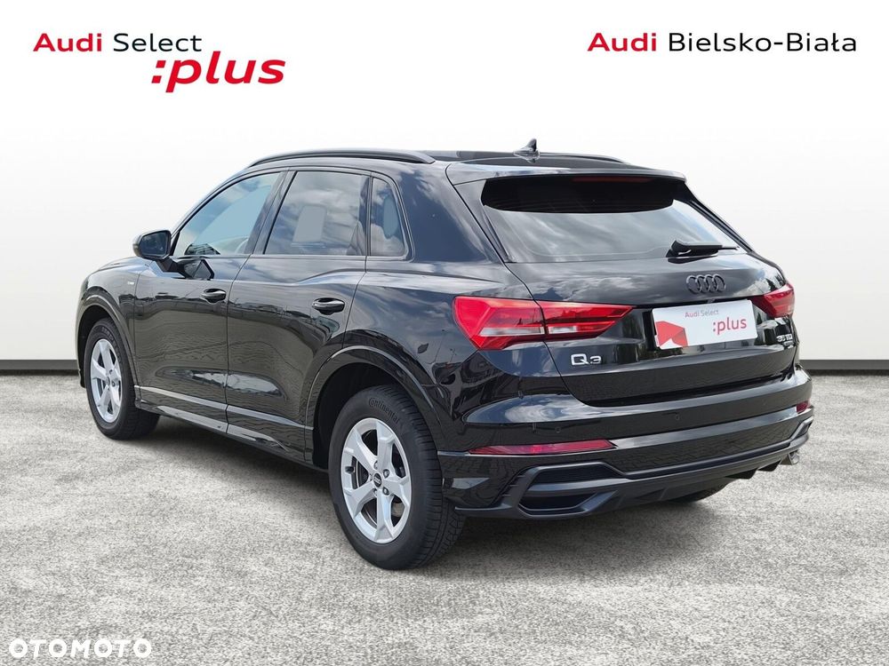 Audi Q3 - 4