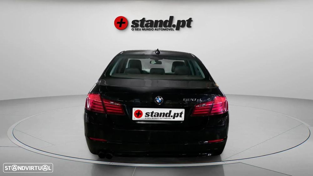 BMW 520 d Luxury Line - 7