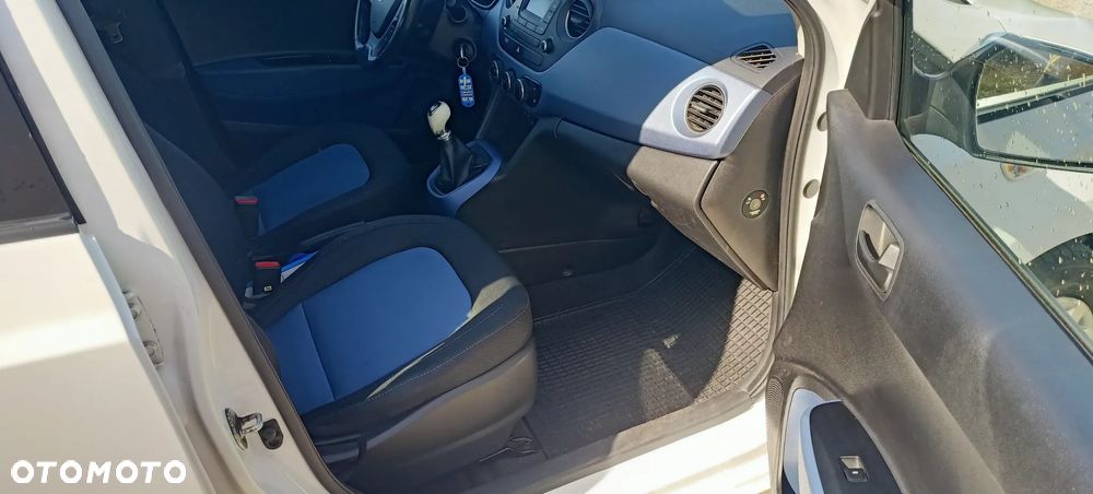 Hyundai i10 1.0 YES Gold - 9