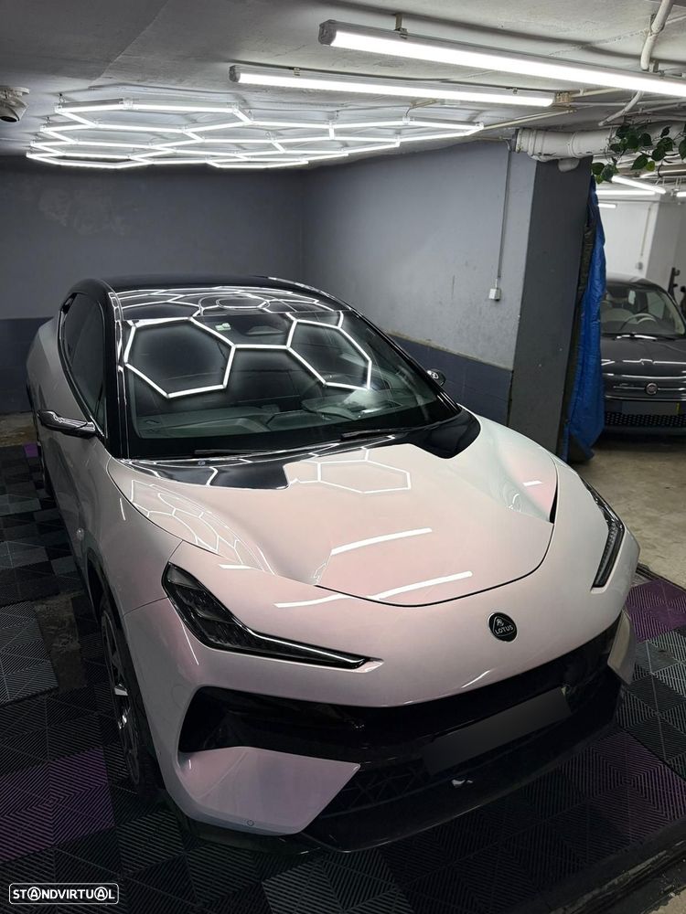 Lotus Eletre - 3