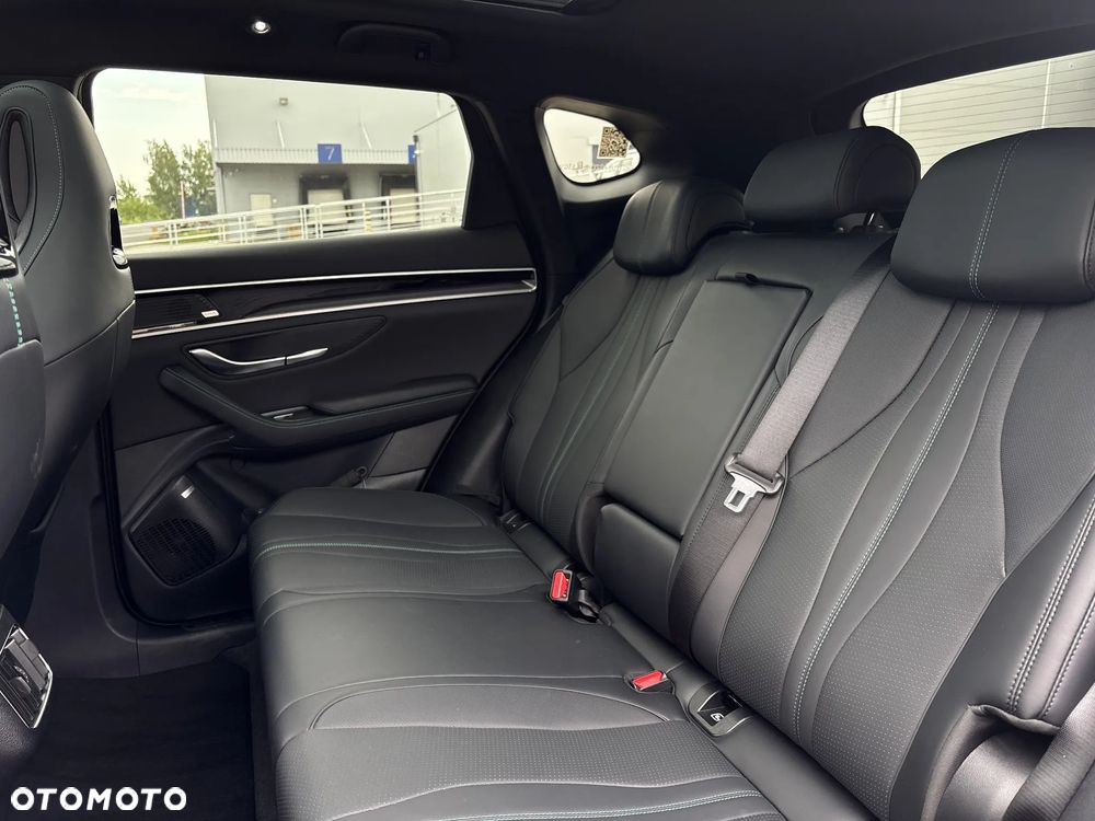 BYD Seal U 1.5T Design AWD - 16
