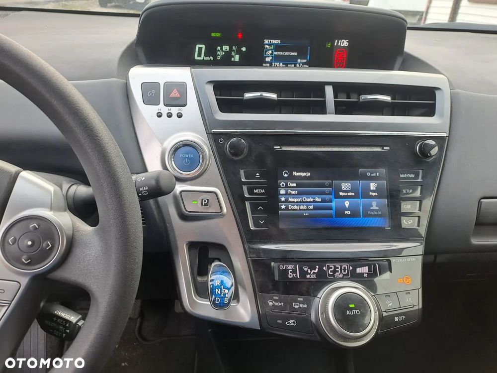 Toyota Prius+ (Hybrid) - 9