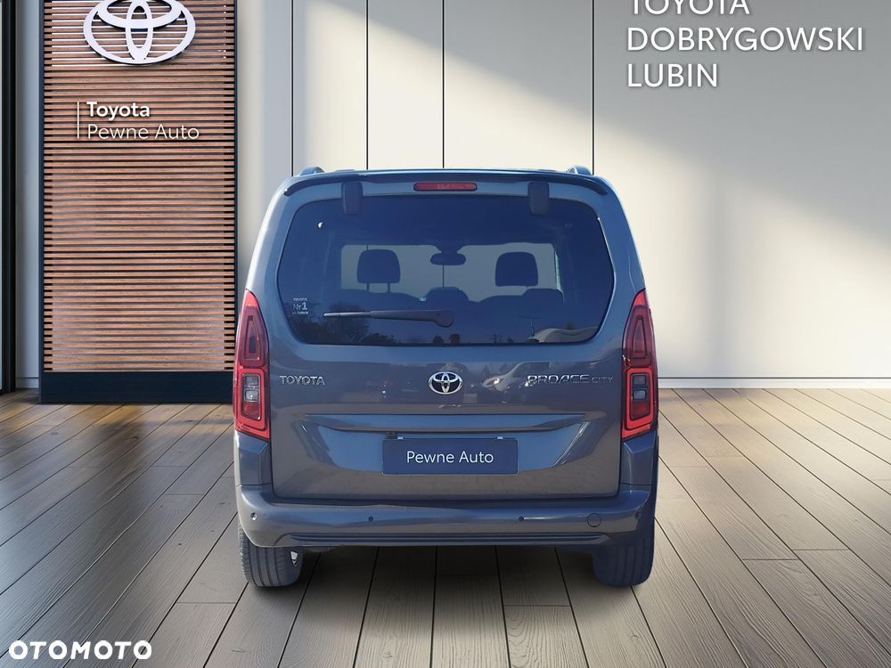 Toyota Proace City Verso 1.5 D-4D Family - 4