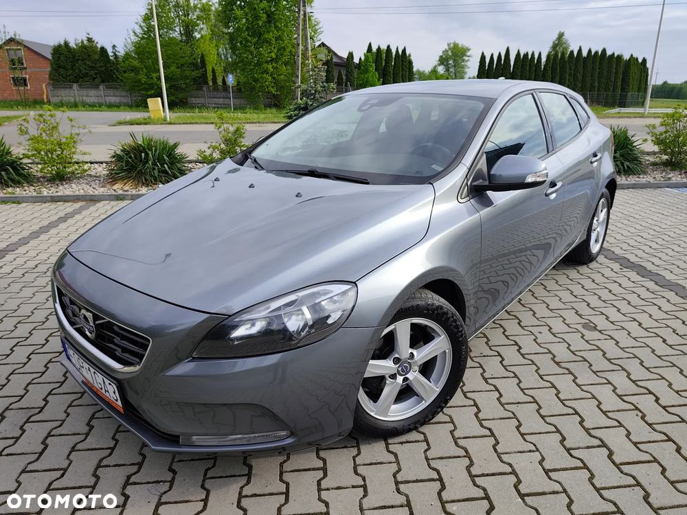 Volvo V40 D2 - 1
