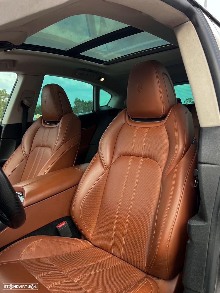 Maserati Levante S Q4 - 15