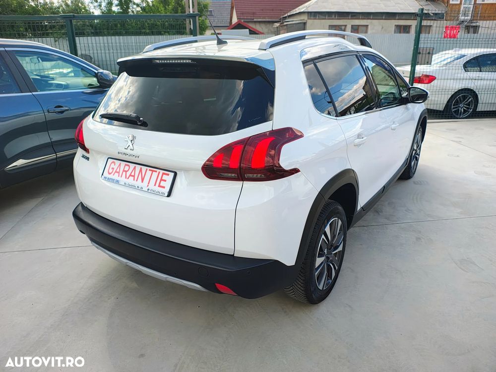 Peugeot 2008 PureTech 130 GPF Stop&Start Allure - 13