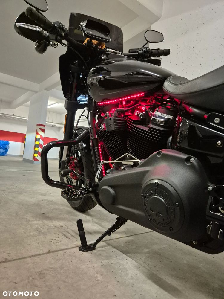 Harley-Davidson Softail Fat Bob - 16