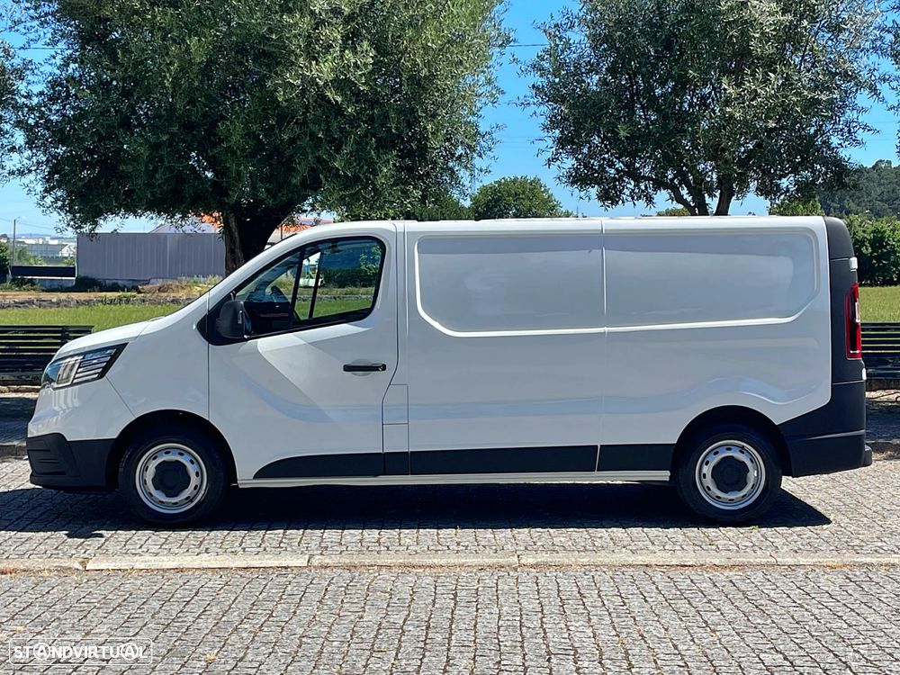 Renault Trafic 2.0 dCi Longa IVA Dedutível - 11