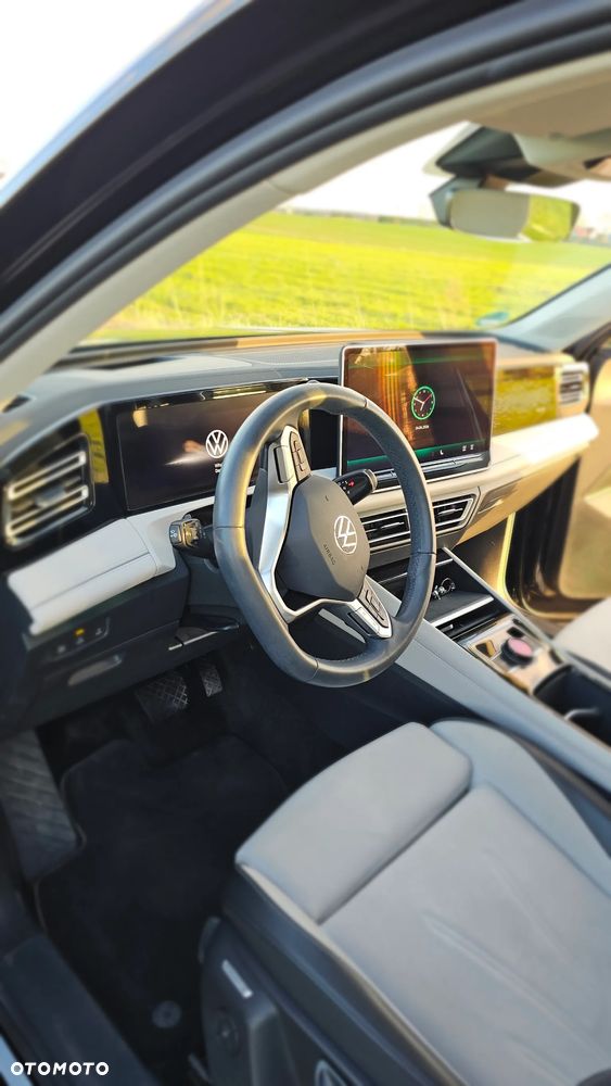 Volkswagen Tiguan 1.5 eTSI OPF DSG Elegance - 32