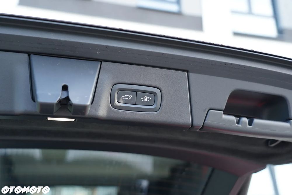 Volvo V90 Cross Country T6 AWD Pro - 15