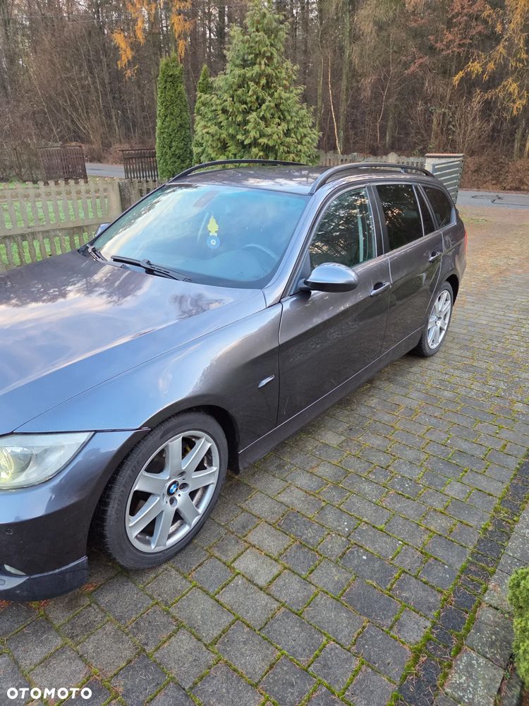 BMW Seria 3 320d DPF - 3